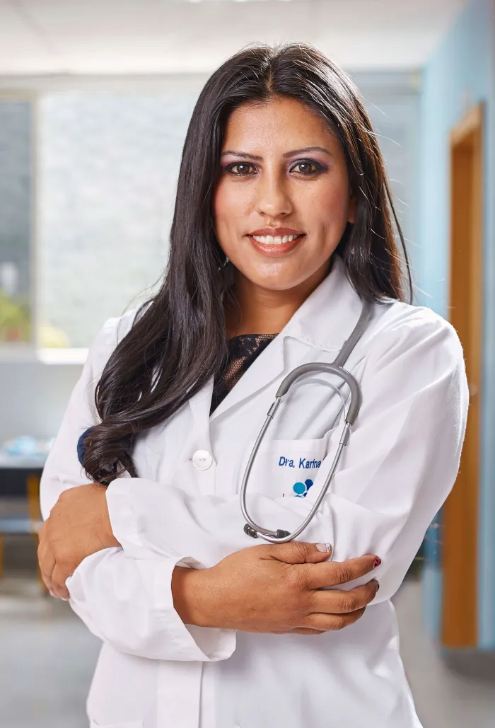 Dra. Karina Calva